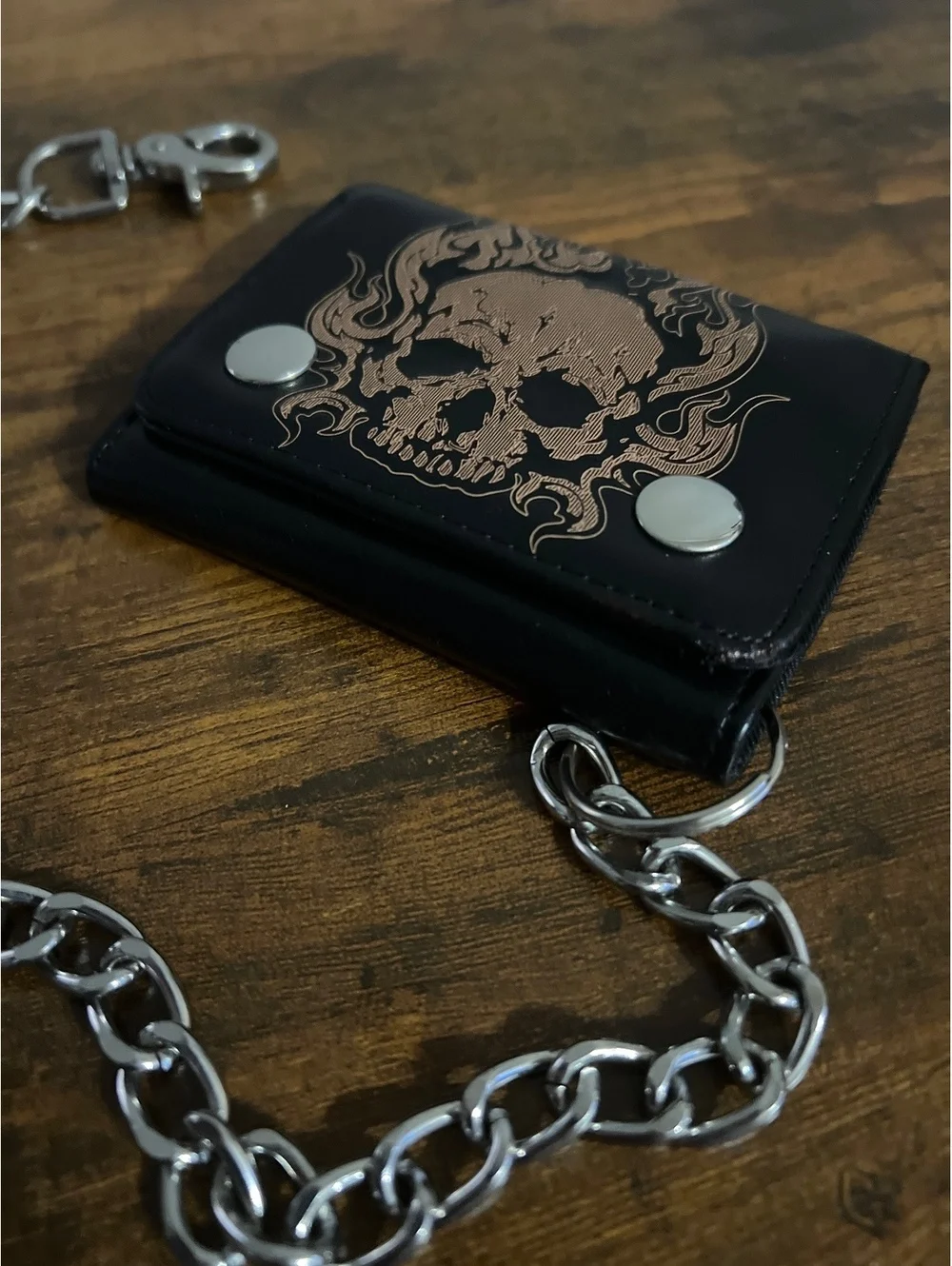 Black Skull Print Chain Wallet Snap Closure Goth grunge Rock